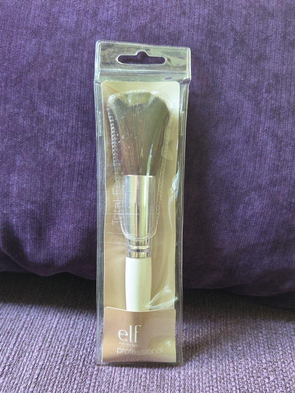 Elf Professional Total Face Brush